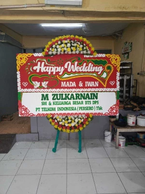 Papan Bunga di Pasar Minggu