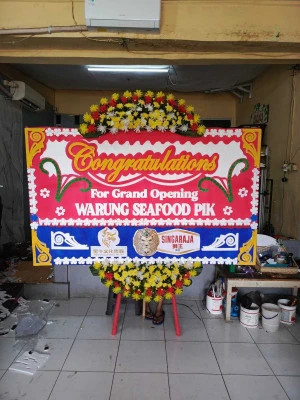 Papan Bunga di Pasar Minggu